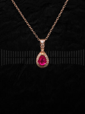 Colgante en Oro Rosa con Rubí y Diamantes Brillantes