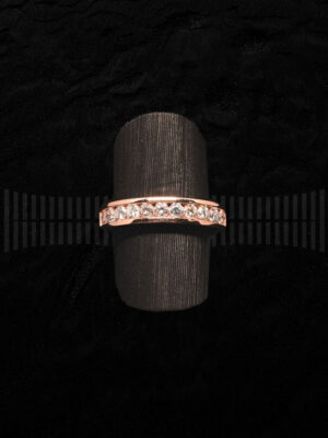 Sortija de Oro Rosa con Diamantes