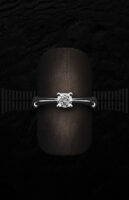 Sortija Solitario de Oro Blanco con Diamantes