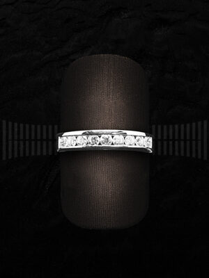 Sortija Quintillo de Oro Blanco con Diamantes - Pequeño