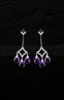 Pendientes de Oro Blanco con Diamantes y Amatista