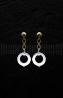 Pendientes de Oro Amarillo y Nácar