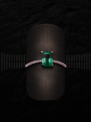 Sortija Esmeralda y Brillantes