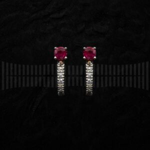 LUM BT PD-5R_PENDIENTE ORO BLANCO BRILLANTES Y RUBÍ