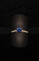 Sortija Zafiro Azul con Diamantes y Oro Rosa