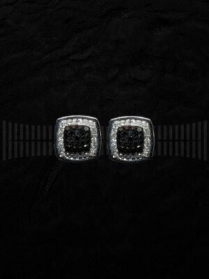 Pendiente oro blanco brillantes negros y brillantes blancos