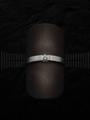 Solitario Mate con Brillantes en Perfil