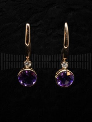 VAR BT V-2944PAM PENDIENTES AMATISTA Y BRILLANTE-detalle