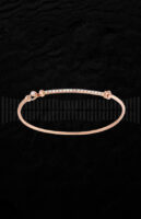 Brazalete de oro rosa de 1ª Ley y diamantes talla brillante