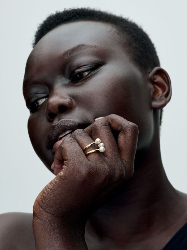 Anillo Abierto Perla Cultivada de Agua Dulce Tratada