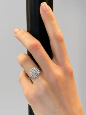 Colección White, Diamante 0.81 ct, roseton