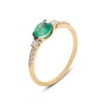 Colección Classic, Diamante 0.15 Ct, Esmeralda, Solitario